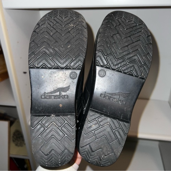 Black Dansko Clogs 38 - Picture 5 of 7